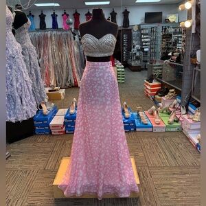 JOSH & JAZZ SZ-4 E60048 2 PIECE PINK/DIAMOND PROM/FORMAL/PAGENT